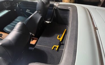 Mercedes-280-sl-1969-blue-13