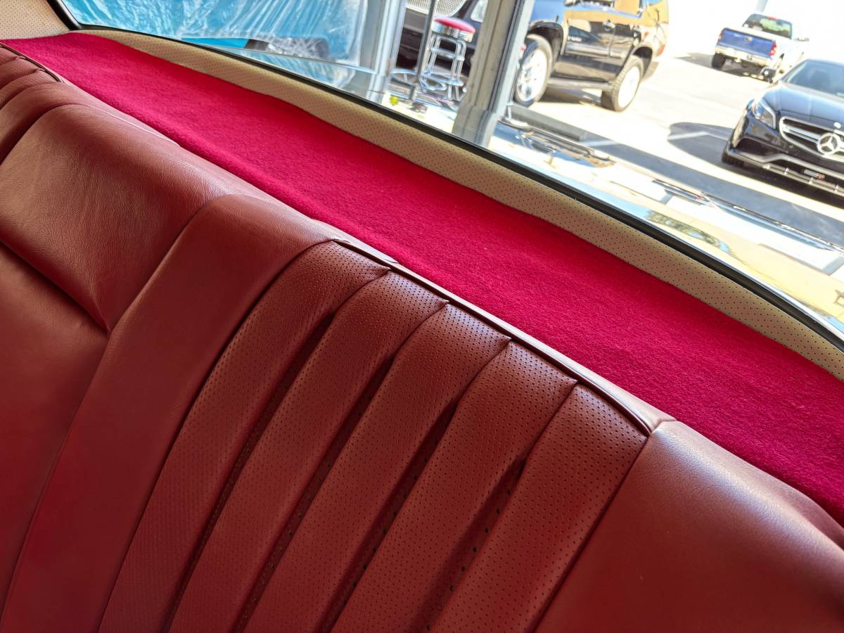 Mercedes-300-sel-1967-silver-48