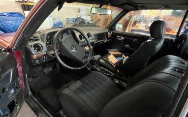 Mercedes-300cd-diesel-1982-red-4