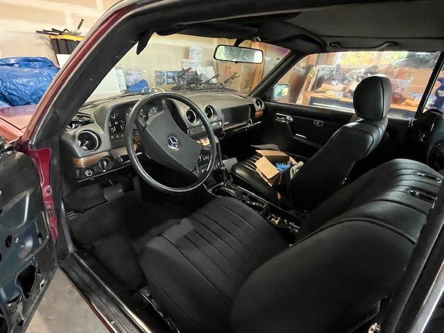 Mercedes-300cd-diesel-1982-red-4