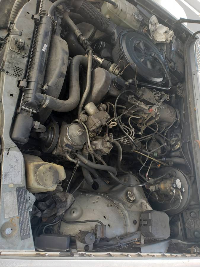 Mercedes-300d-diesel-1982-blue-3