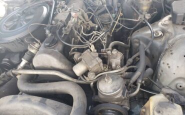 Mercedes-300d-diesel-1982-blue-5