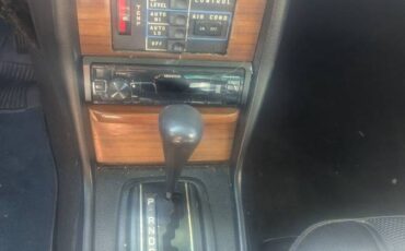 Mercedes-300td-diesel-1979-green-45