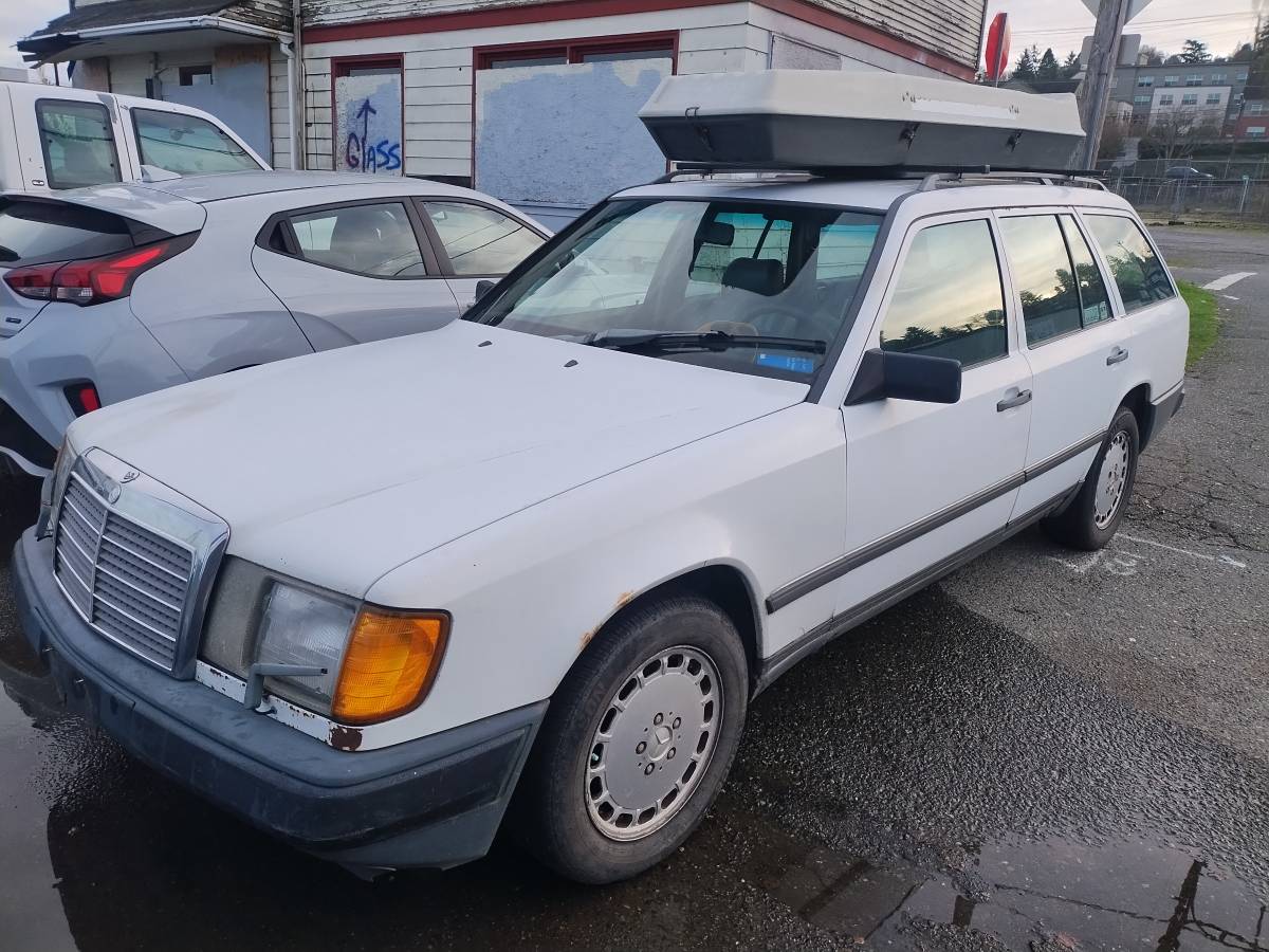 Mercedes-300td-diesel-1987-1