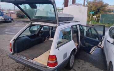 Mercedes-300td-diesel-1987-11