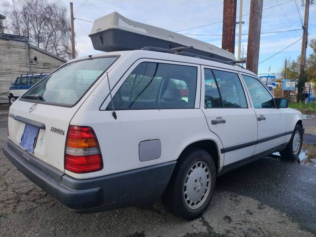 Mercedes-300td-diesel-1987-2