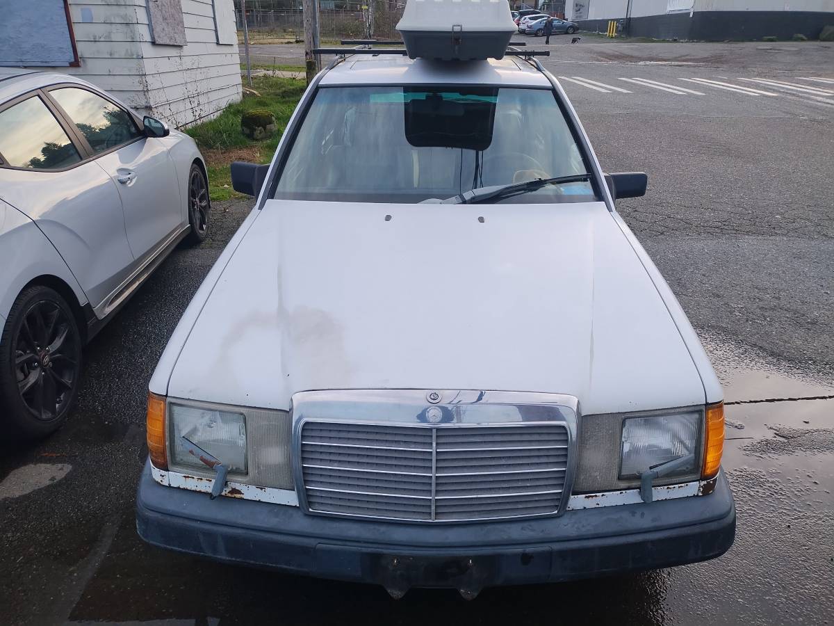 Mercedes-300td-diesel-1987