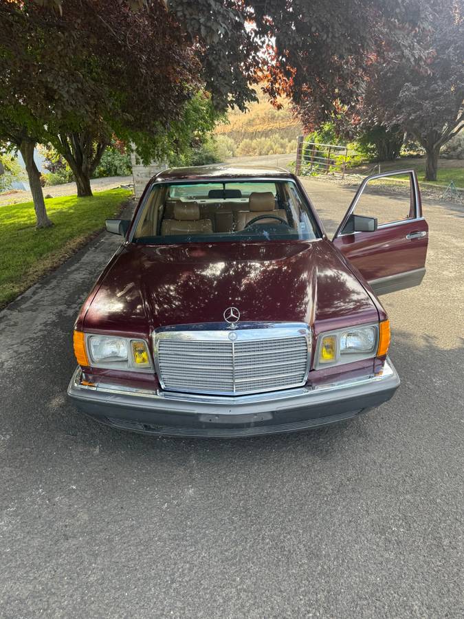 Mercedes-380-se-1985-1