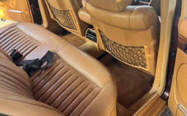 Mercedes-380-se-1985-2