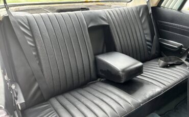 Mercedes-450slc-1977-red-7