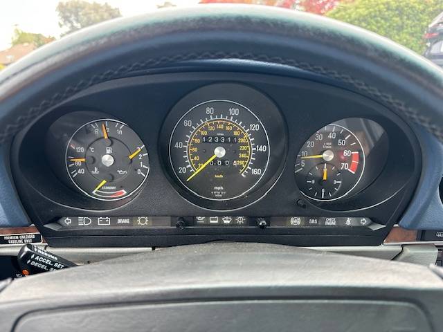Mercedes-560sl-1988-9