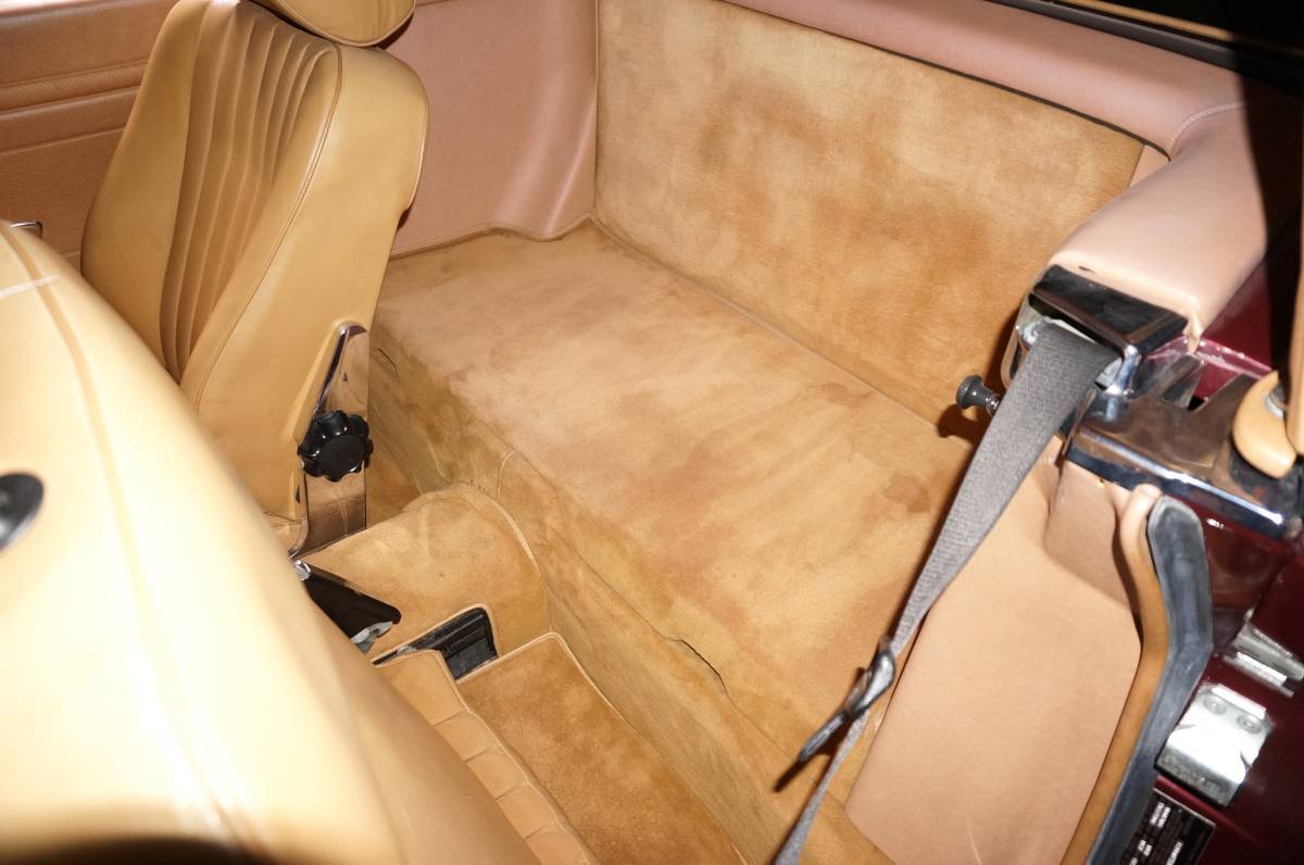 Mercedes-560sl-1989-9