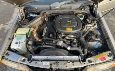 Mercedes-benz-190-series-1988-yellow-10