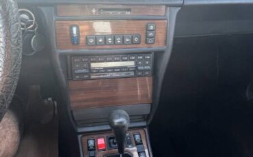 Mercedes-benz-190-series-1988-yellow-11