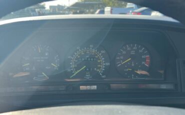 Mercedes-benz-190-series-1988-yellow-12