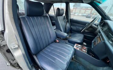 Mercedes-benz-190d-diesel-1985-silver-9