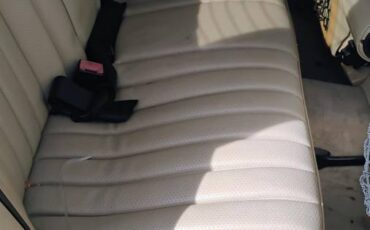 Mercedes-benz-190d-diesel-1989-brown-4