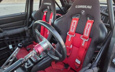 Mercedes-benz-190e-16v-1986-silver-13