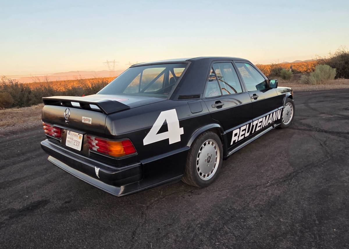 Mercedes-benz-190e-16v-1986-silver-4