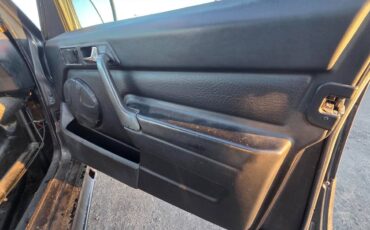 Mercedes-benz-190e-16v-1986-silver-5