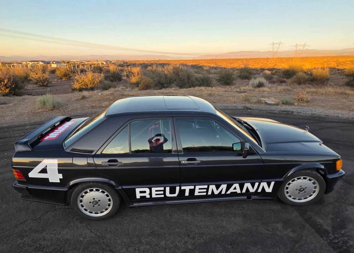 Mercedes-benz-190e-16v-1986-silver-7