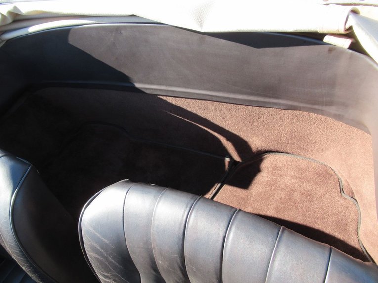 Mercedes-benz-190sl-1962-Ivory-Tobacco-Brown-17