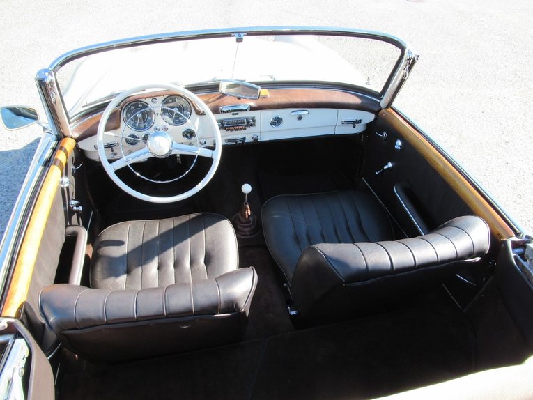 Mercedes-benz-190sl-1962-Ivory-Tobacco-Brown-24