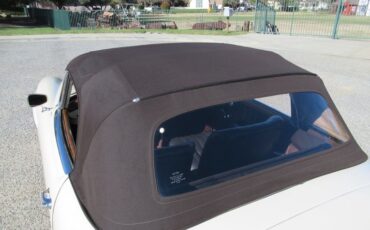 Mercedes-benz-190sl-1962-Ivory-Tobacco-Brown-25