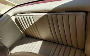 Mercedes-benz-1981-red-2