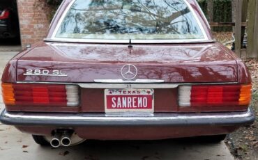 Mercedes-benz-1981-red