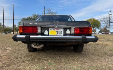 Mercedes-benz-1982-black-10