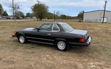 Mercedes-benz-1982-black-17