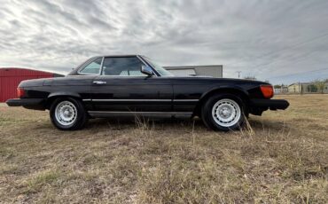 Mercedes-benz-1982-black-4