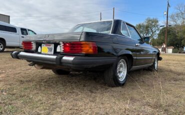 Mercedes-benz-1982-black-5