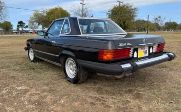 Mercedes-benz-1982-black-9