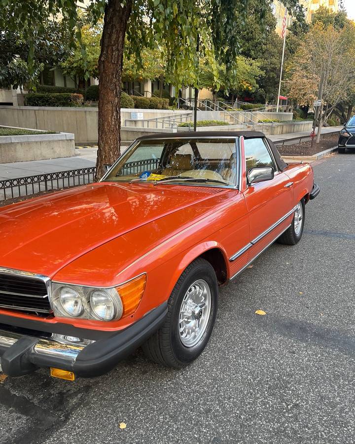 Mercedes-benz-1982-orange-3