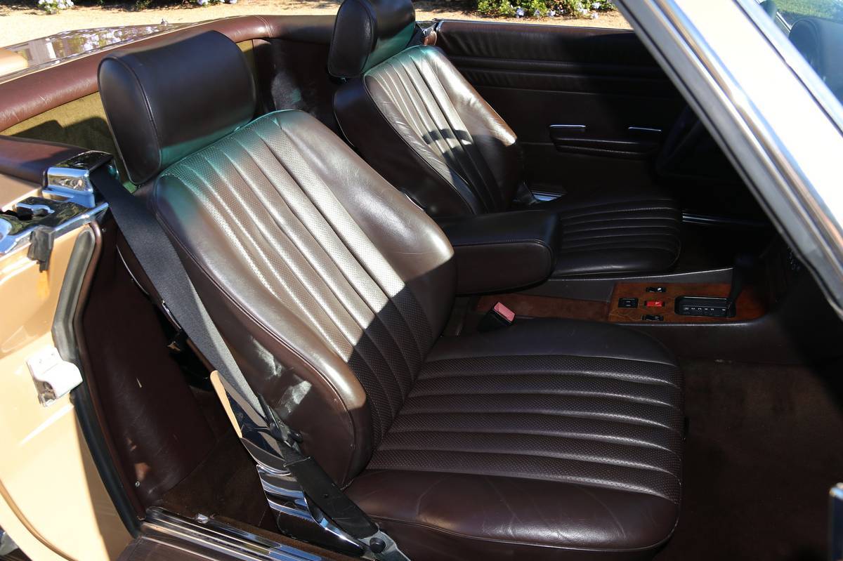 Mercedes-benz-1986-16