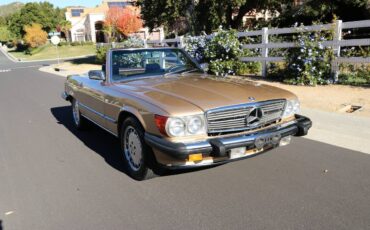 Mercedes-benz-1986-4