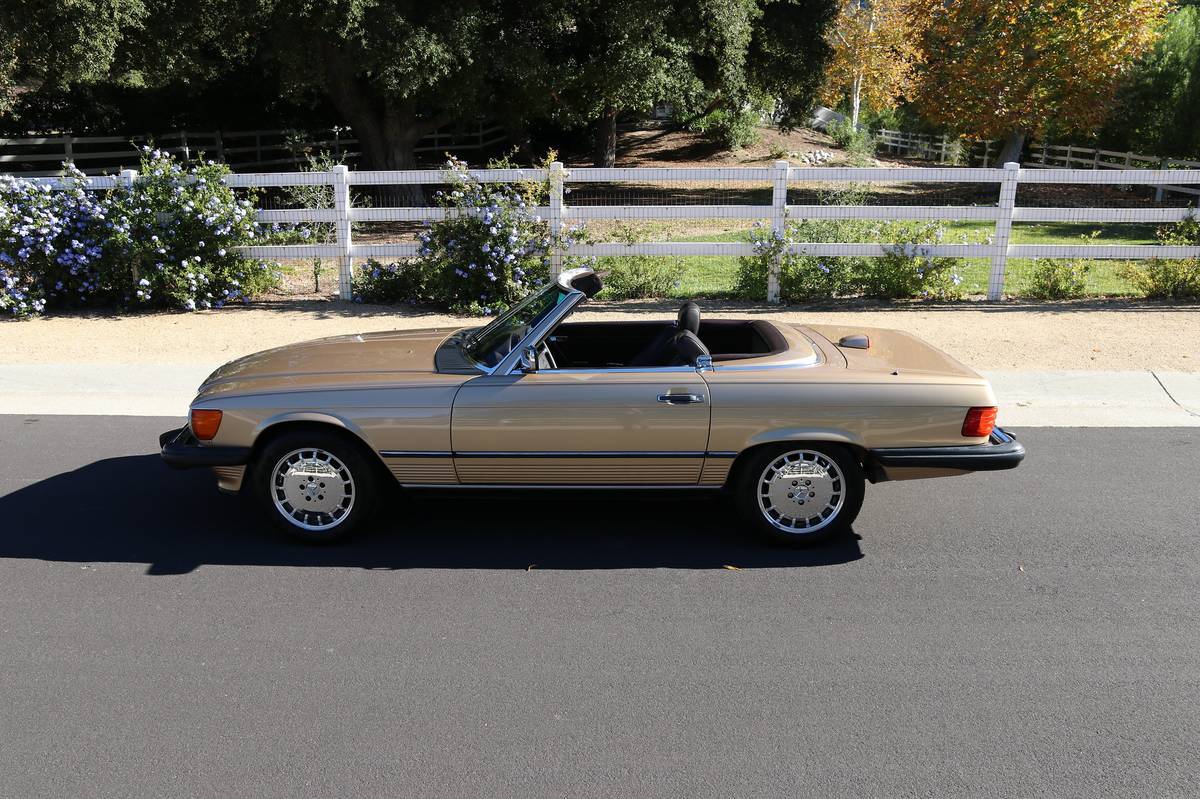 Mercedes-benz-1986-8