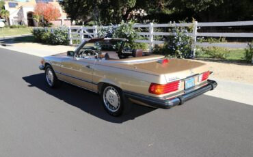 Mercedes-benz-1986-9