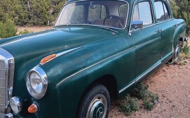 Mercedes-benz-220s-1958-green-1