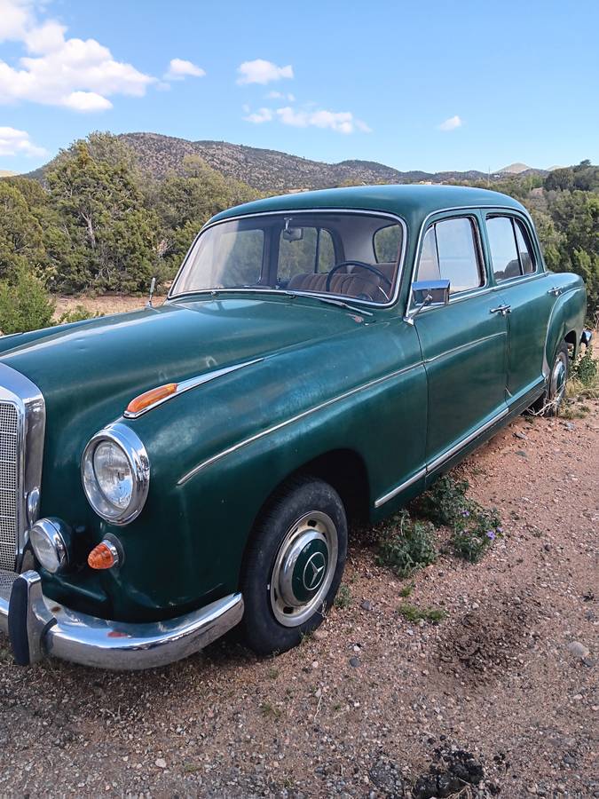 Mercedes-benz-220s-1958-green-1