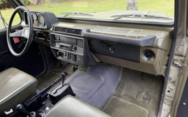 Mercedes-benz-230ge-1990-green-18