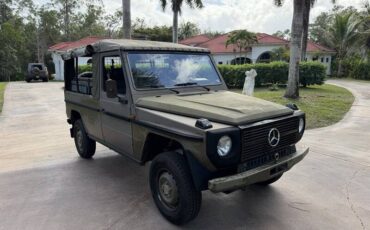 Mercedes-benz-230ge-1990-green-4