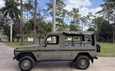 Mercedes-benz-230ge-1990-green-7