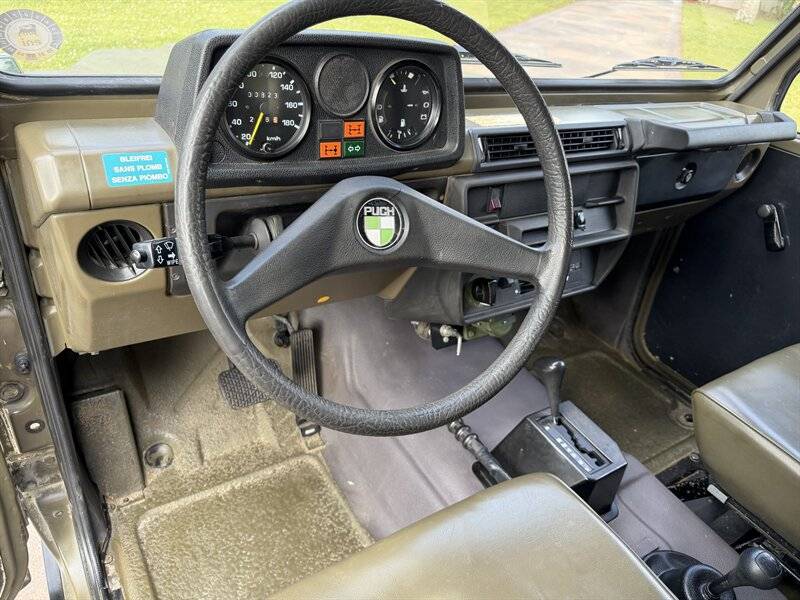 Mercedes-benz-230ge-1990-green