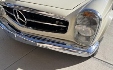 Mercedes-benz-250sl-1967-Light-Ivory-Cognac-MB-Tex-1
