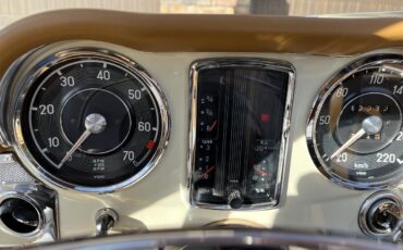 Mercedes-benz-250sl-1967-Light-Ivory-Cognac-MB-Tex-12