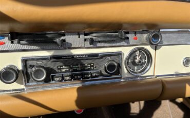 Mercedes-benz-250sl-1967-Light-Ivory-Cognac-MB-Tex-14