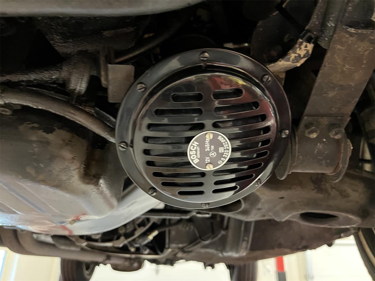 Mercedes-benz-250sl-1967-Light-Ivory-Cognac-MB-Tex-19